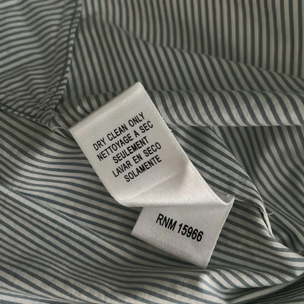 BCBGMaxAzria Striped Blouse XS - Picture 9 of 9